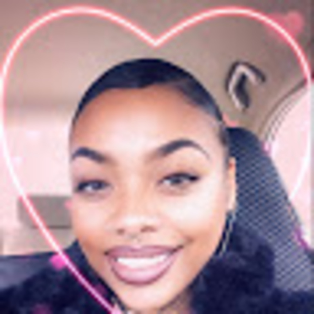 Meet your Posher, Simone